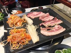 -八色五花肉(新村2号店)