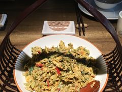 槐花炒土鸡蛋-老阿爸鲜鱼土菜(昆山花桥店)