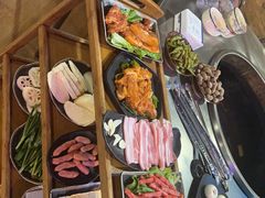 -彝人部落火盆烧烤(原内环足球场店)