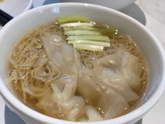 -万龙洲海鲜(大兴绿地缤纷城店)