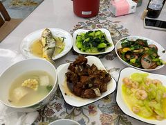 -爱的果实月嫂育婴师(世纪东方店)