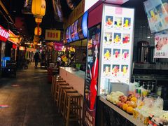 -食上东新街美食街区(民乐新都会店)