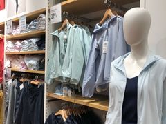 -优衣库(深圳万象天地旗舰店)