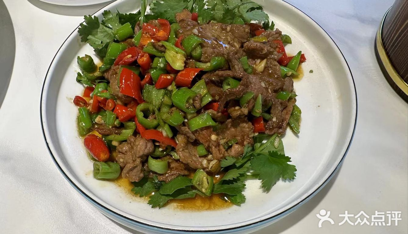今天的美食探店之旅