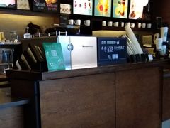 -星巴克(长沙麓南广场店)