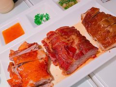 -新大咀港式茶餐厅(宝山万达店)