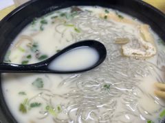 -津津老鸭粉丝馆(正东路店)