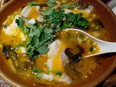 -东家小院金汤酸菜鱼(南阳路店)