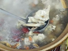 -威邵鸡煲(西华路总店)