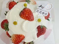 -花花卷卷·鲜食蛋糕(泉屋店)