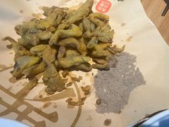 -关东小磨东北菜(上海长风大悦城店)