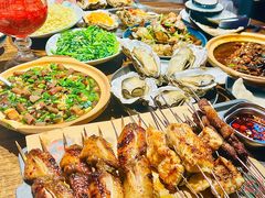 -蚝堡海鲜·威海菜·海肠捞饭·烧烤·亚洲吃蚝公司(幸福门店)