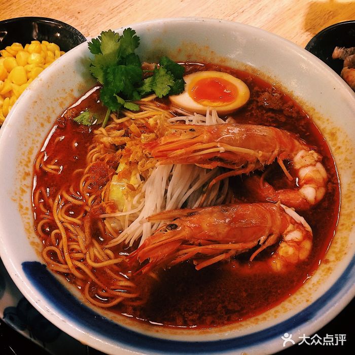 雷门拉面(nova店)冬阴功拉面图片