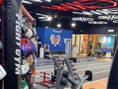 -成杰格斗·拳击·柔术·防身术(建设路店)
