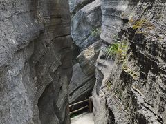 -梭布垭石林景区