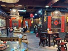 -富正毅三下锅·湘西韵味(天门山索道店)