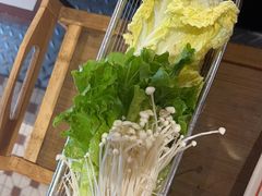 -沙胆彪炭炉牛杂煲(上海日月光广场店)