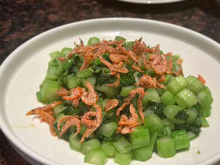 外婆家(印象城店)-"鱼肉质细嫩,汤酸香鲜美,鱼片嫩黄爽滑.鱼.