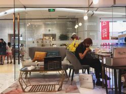 -纤指百魅美甲美睫