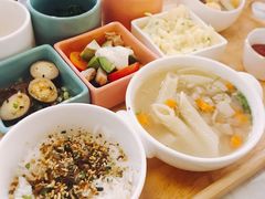 -Lilliput粒粒堡亲子餐厅(置汇旭辉店)