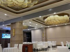 -江南大酒店·地道正宗有锅气的江西菜(中华北大街店)