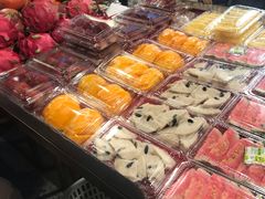-六合夜市