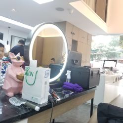-诗悦发型烫染SALON