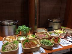 -独食火锅·半米屋台(直营总店)
