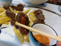 -锅哥东北铁锅炖(幸福店)