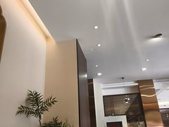 -高玛纳驴肉火烧(一世界店)