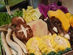 -一叶一世界·素食餐厅(锦华万达店)