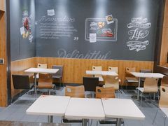 大堂-肯德基(杭州复兴店)