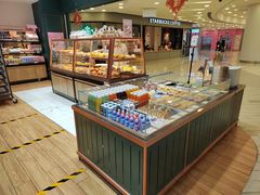 面包甜点陈列柜-多乐之日(王府井apm店)
