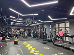 -豪思成DK健身私教连锁(凯乐国际店)