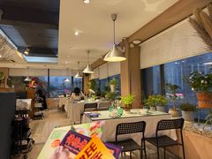 -观塘港茶餐厅(八一大道店)
