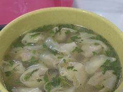 -周震馄饨