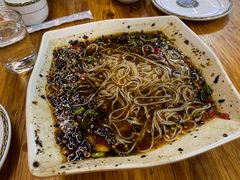 凉拌米线-玛扎烧烤私房菜