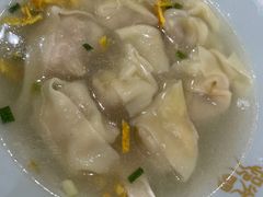 鲜肉虾仁大馄饨-光明邨大酒家(淮海路店)