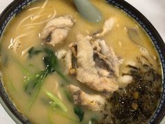 -明呈黄鱼面馆(斜土路店)