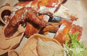 Lemongrass Torn Crispy Chicken