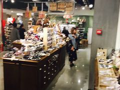 -纪念日百货(江西南昌店)