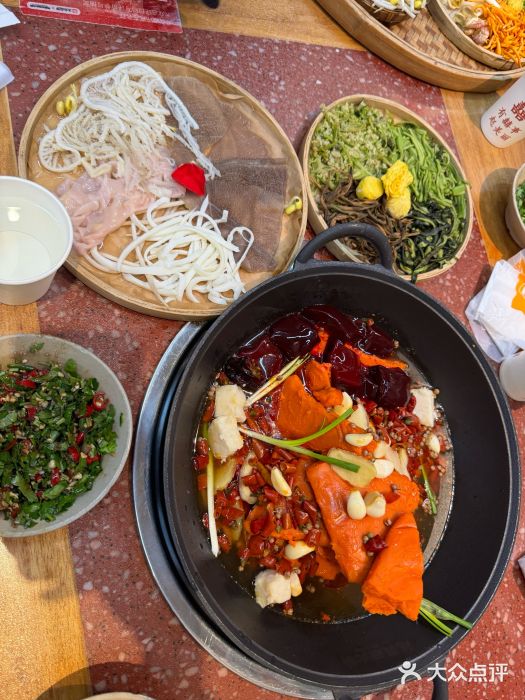 赵美丽·重庆社区火锅·直营店(火车东站·中豪国际店)图片