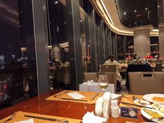 大堂-武汉世茂希尔顿酒店·汇·全日餐厅
