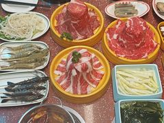 -四囍码头海鲜烧烤自助火锅(外滩南京东路悦荟广场店)