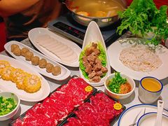 -匠心牛公馆·潮汕牛肉海鲜火锅(索菲特店)