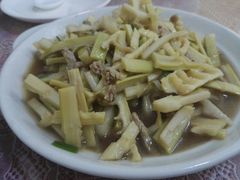 -天乐农家鱼头王(天目湖店)