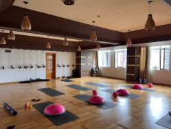 -悦尚生活空间•瑜伽普拉提•悦心芳香疗愈SPA