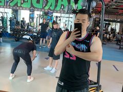 -Trainyard 炼·工场(中国国际贸易中心店)