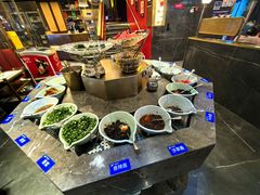 -捞神煲汤火锅(湖滨商业街店)