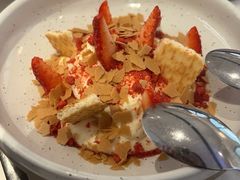 -阿妮叶李(光谷世界城店)